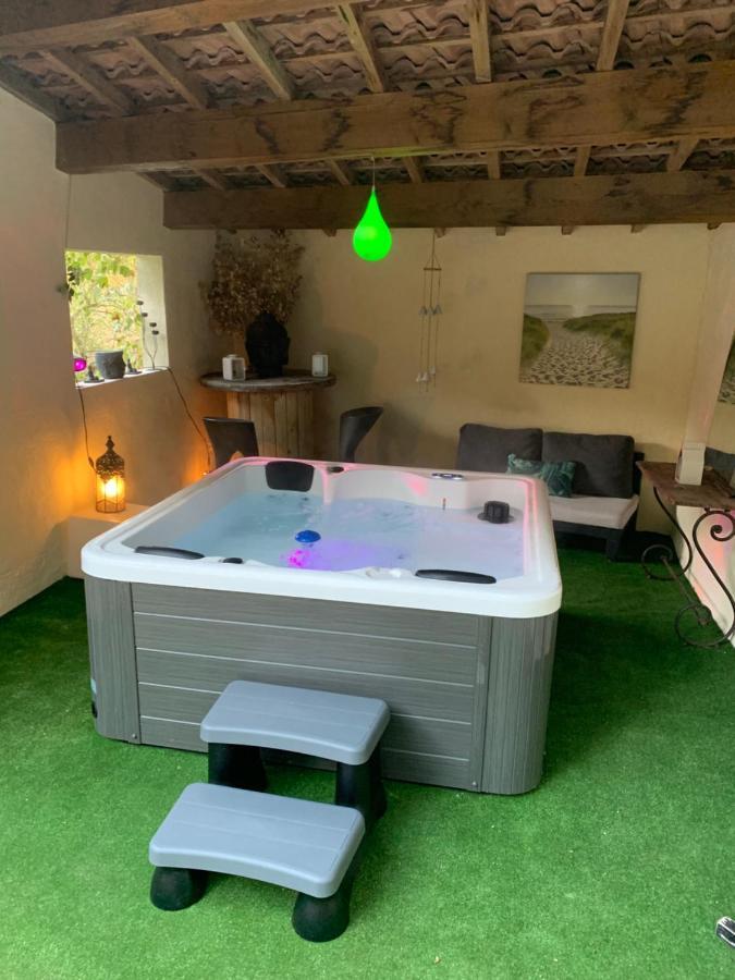 Hotel La Bulle Etoile Allegre Les Fumades Exteriér fotografie